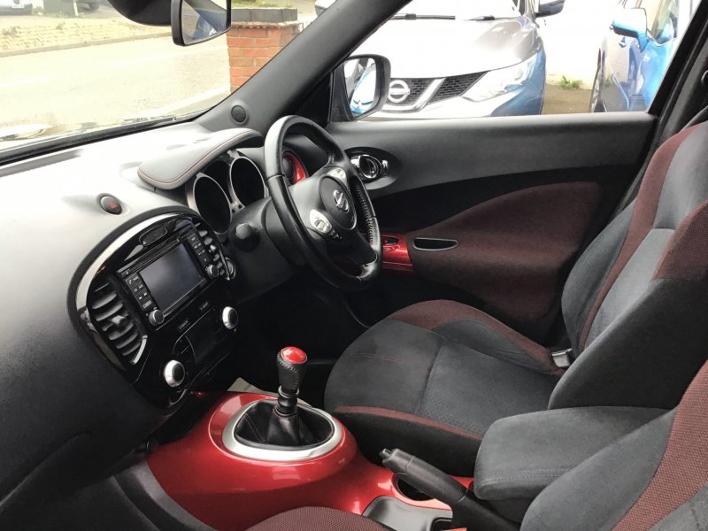 NISSAN JUKE