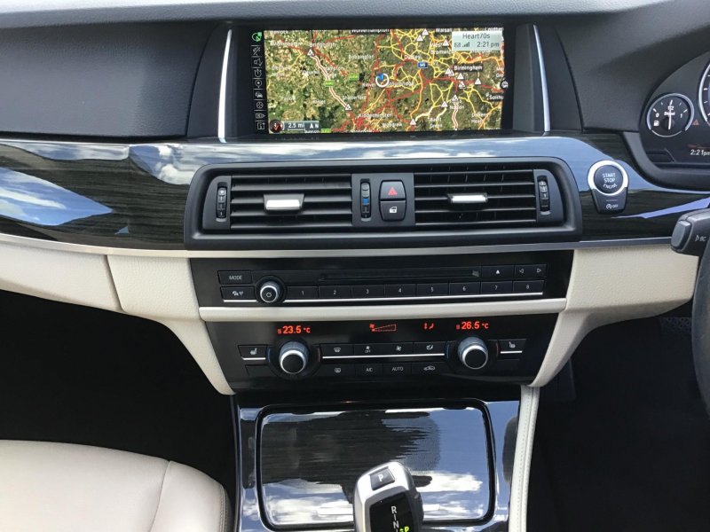 BMW 5 SERIES