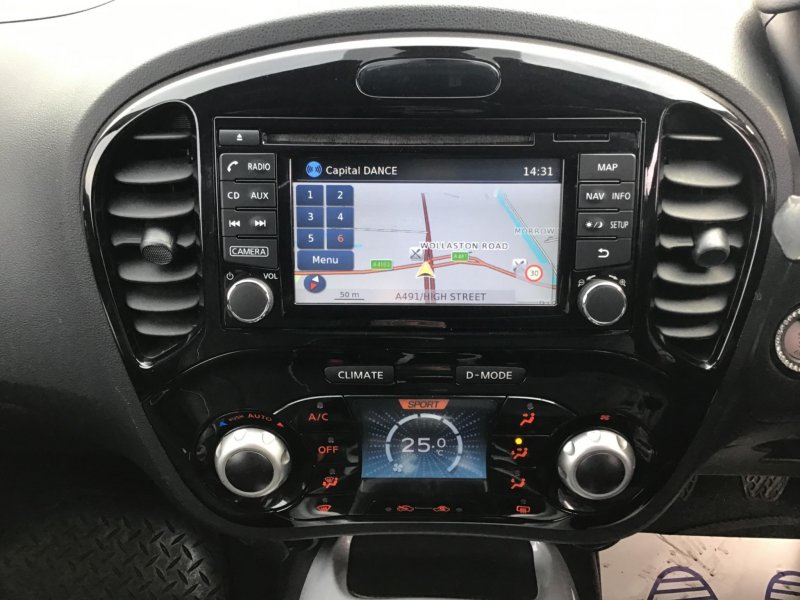 NISSAN JUKE