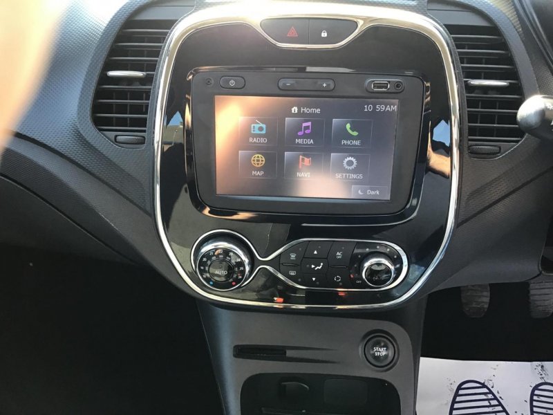 RENAULT CAPTUR