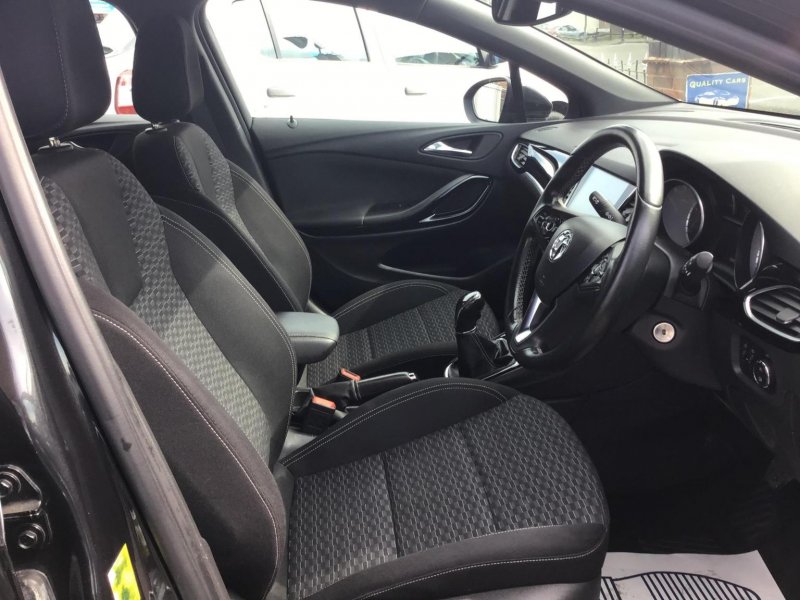 VAUXHALL ASTRA