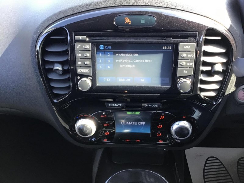 NISSAN JUKE